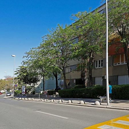 Apartment B&J Very Near Center Of Town Split Exterior foto